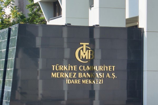 Bakan Şimşek’ten TCMB Başkanı Karahan’a tebrik