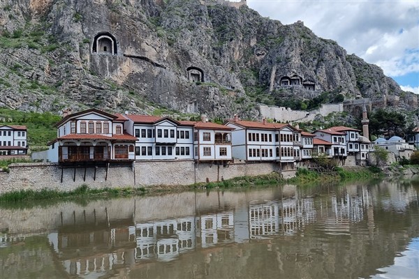 Bakan Yumaklı’nın Amasya ziyareti