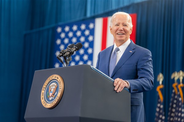 Biden: “İki partili ek anlaşmamızı geliştiren Senatörleri alkışlıyorum”