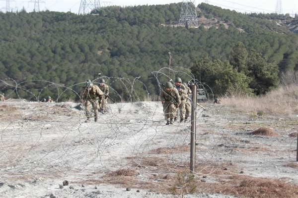 Çanakkale’de ‘engellerden geçit açma eğitimi’ gerçekleştirildi