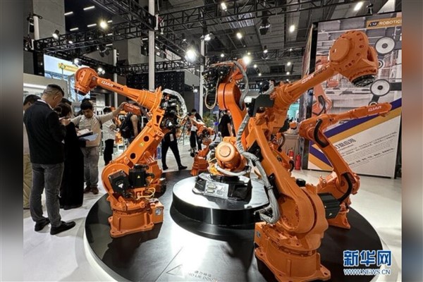 Batı basınının “Çin ekonomisi zorda, batıyor” şeklindeki açıklamalarına rağmen, Çin