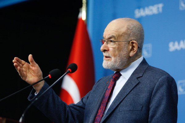 Karamollaoğlu: “Ülkemizde binalarımız değil, şehirlerimiz yıkıldı”