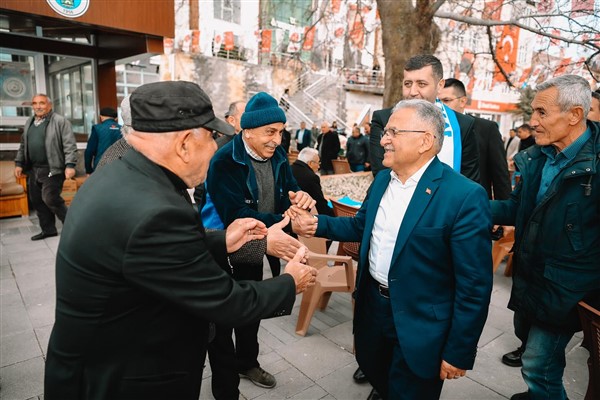 Başkan Büyükkılıç: Hizmet siyaseti, hizmet belediyeciliği üretiyoruz