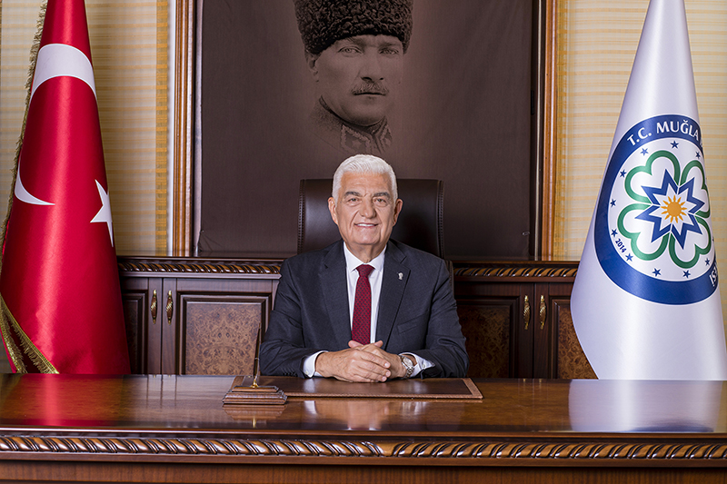 Muğla Büyükşehir Belediye Başkanı  Osman Gürün, 18 Mart Çanakkale