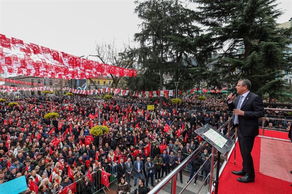 CHP Genel Başkanı Özel: Ötekileştirenlere inat, kucaklaştırıyoruz