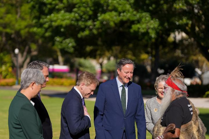 Adelaide, 22 Mart (Hibya) – Avustralya'yı ziyaret eden İngiltere Dışişleri