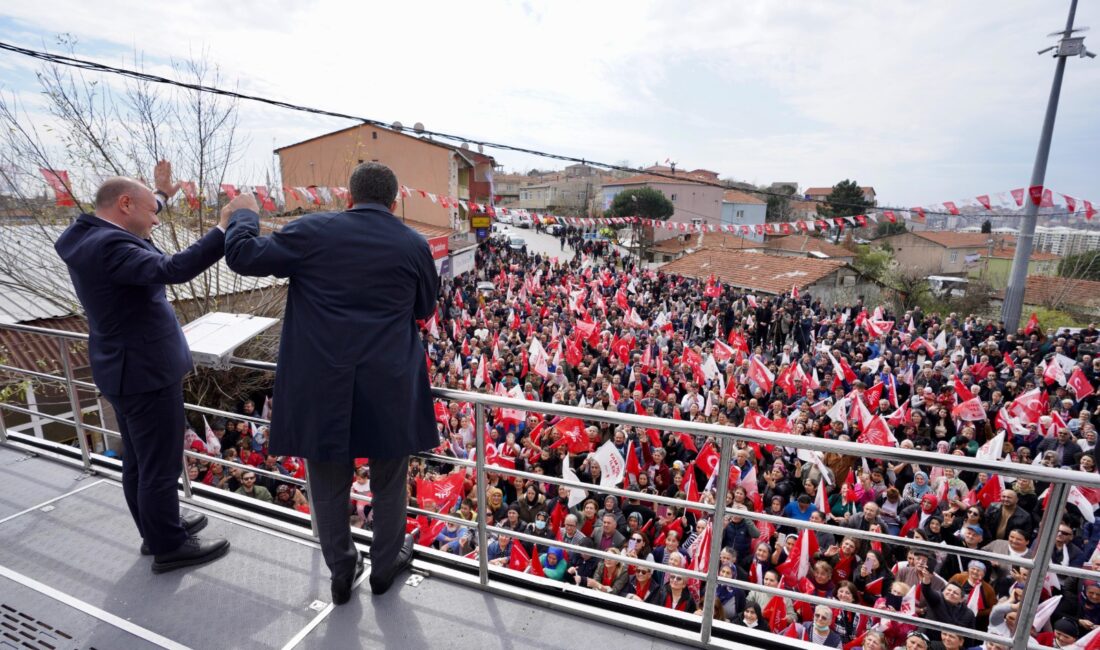 İstanbul Büyükşehir Belediye (İBB) Başkanı Ekrem İmamoğlu ve Cumhuriyet Halk