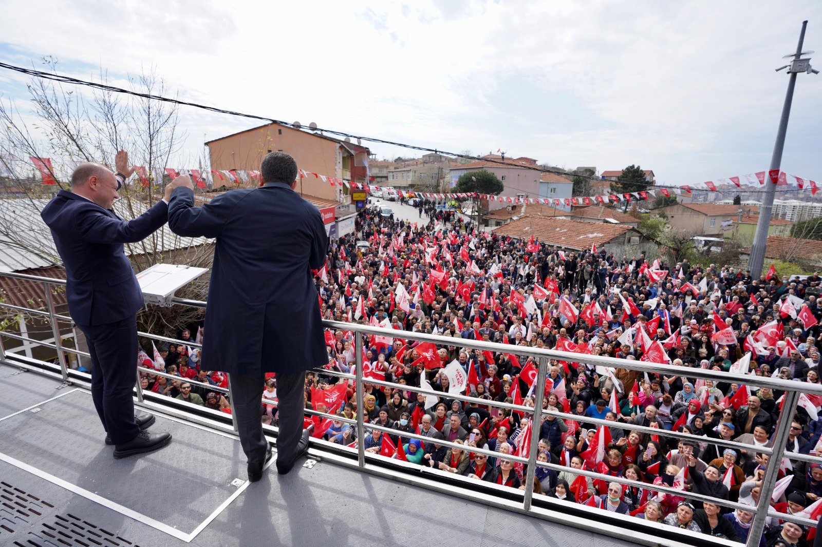İstanbul Büyükşehir Belediye (İBB) Başkanı Ekrem İmamoğlu ve Cumhuriyet Halk