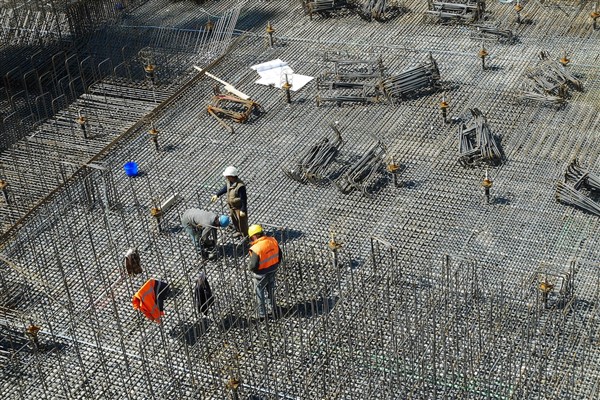 Milli Eğitim Bakanı Tekin, Beyoğlu’nda temel atma törenine katıldı