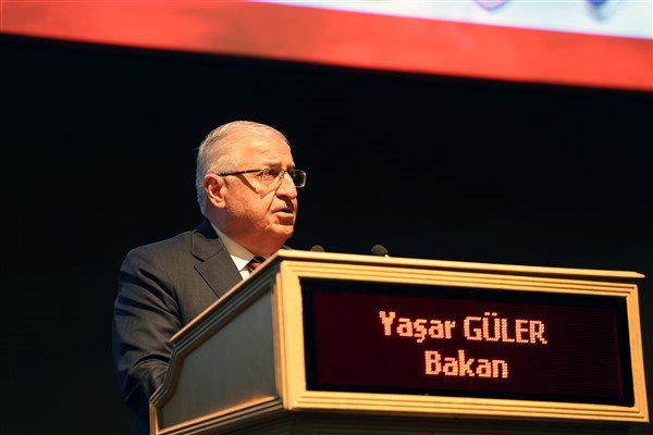 Bakan Güler, “Savunma ve Havacılıkta Endüstriyel İş Birliği Günleri” etkinliğine katıldı