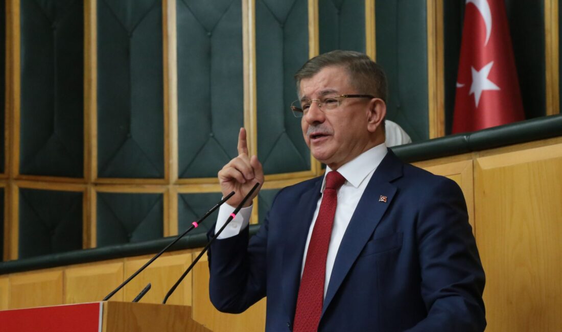 Gelecek Partisi Genel Başkanı Ahmet Davutoğlu, 2022 yılında Ankara’da uğradığı