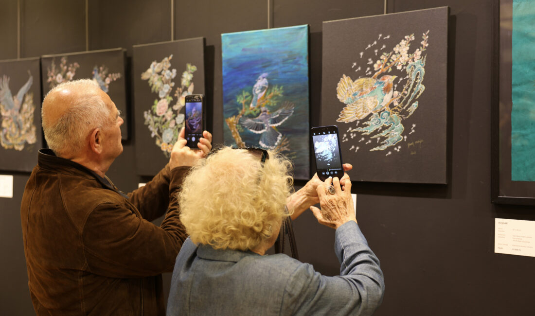 Eskişehirli minyatür sanatçısı Bora Uluyol’un  “Efsanelere Yolculuk” adlı minyatür