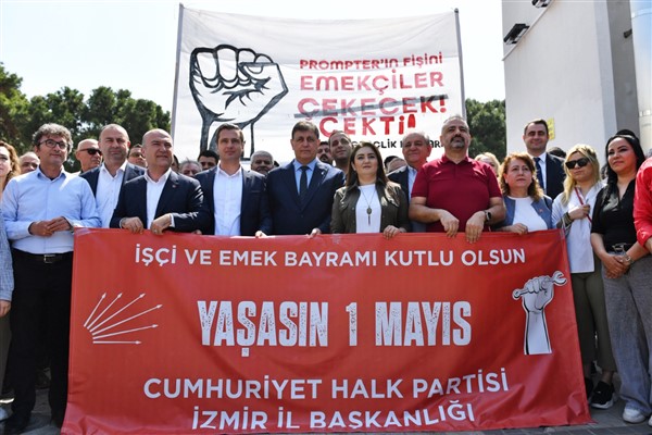 İzmir Büyükşehir Belediye Başkanı Cemil Tugay, 1 Mayıs Emek ve