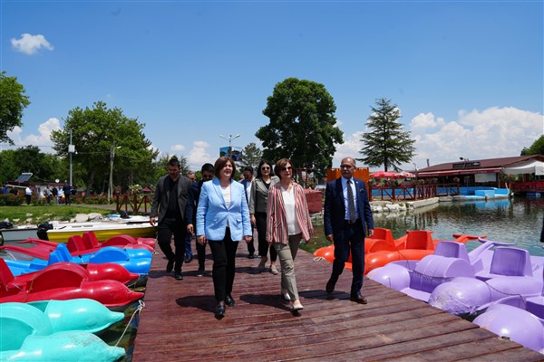 Başkan Ünlüce, merkez ve kırsal ilçe belediye başkanlarıyla buluştu