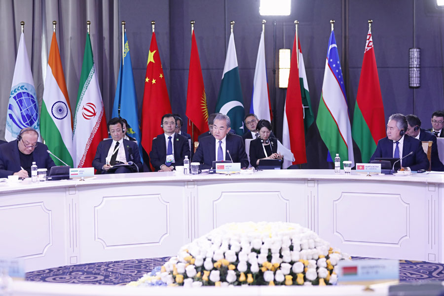 Çin Dışişleri Bakanı Wang Yi dün Shanghai İşbirliği Örgütü Dışişleri