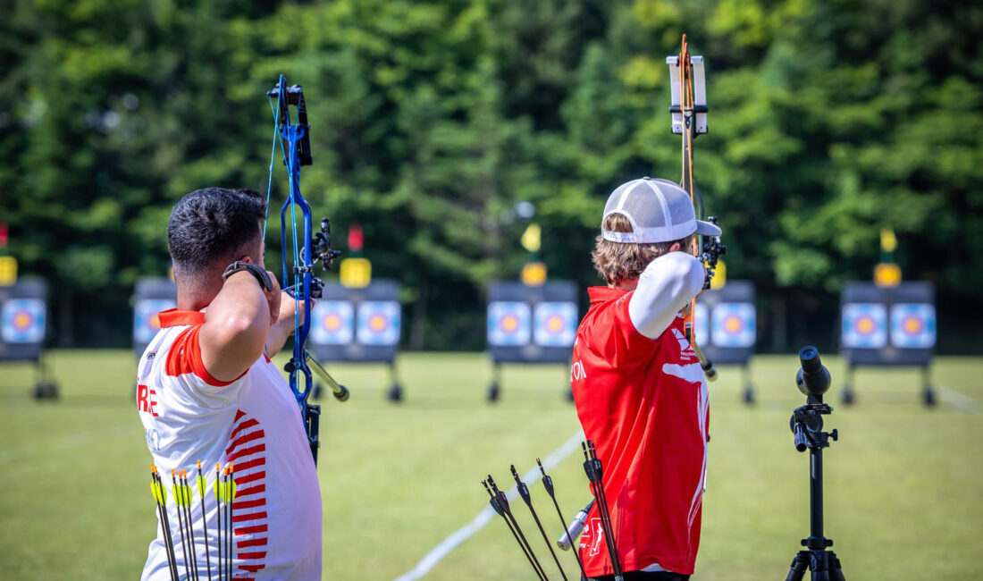 Muğla Büyükşehir Belediyesi okçularından Emircan Haney, Güney Kore Yecheon'de yapılan