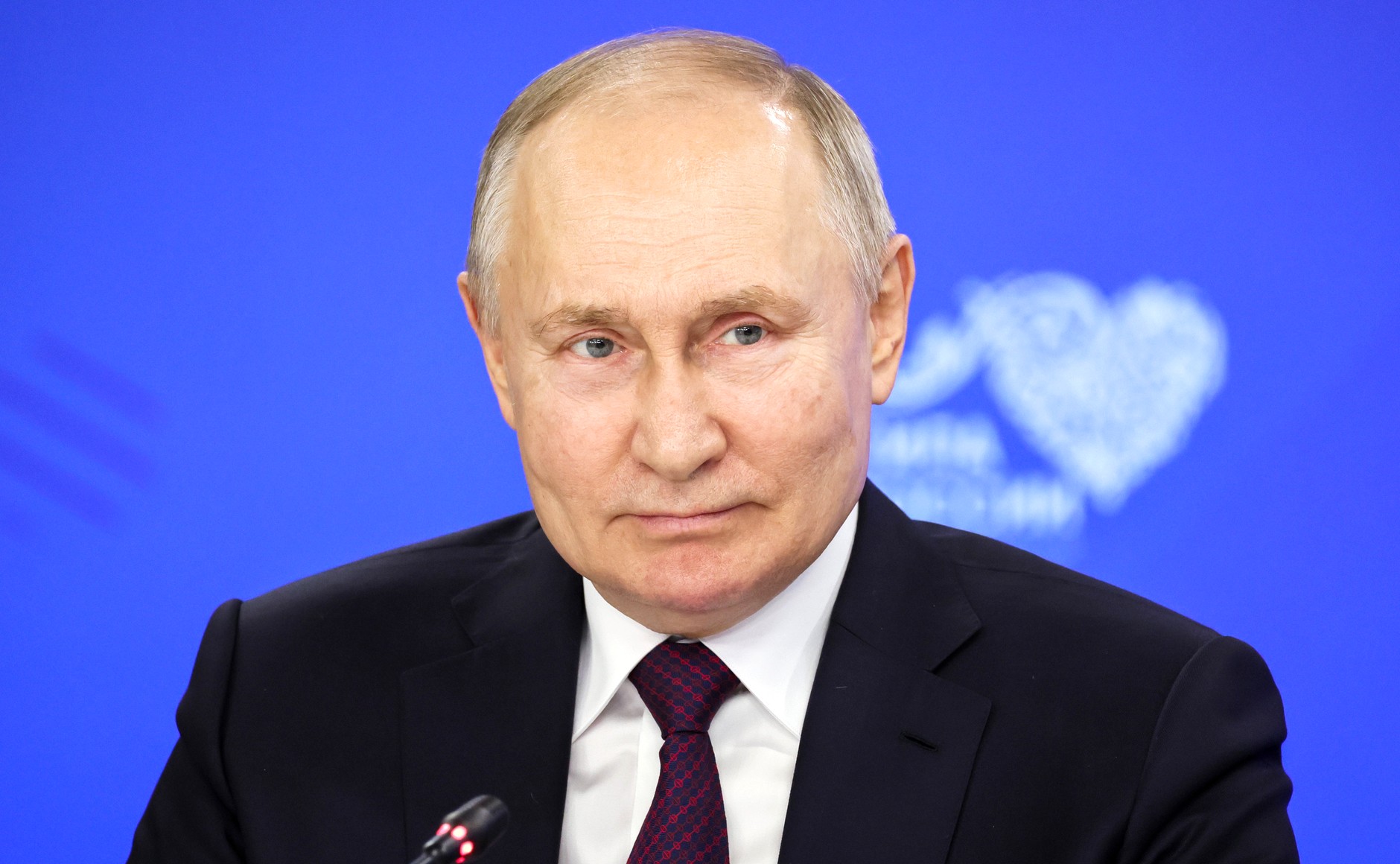 Putin: Tarihi alaya almak, Batılı elitlerin genel politikasının bir parçasıdır