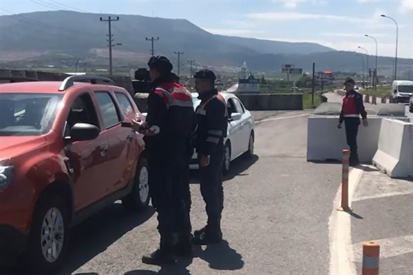 İçişleri Bakanı Ali Yerlikaya, emniyet ve jandarma trafik ekiplerince 16-23