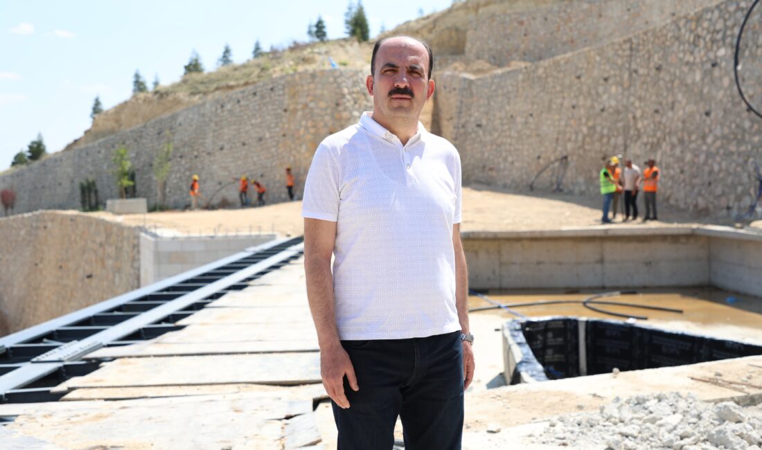 Konya Büyükşehir Belediye Başkanı Uğur İbrahim Altay, yapımı devam eden