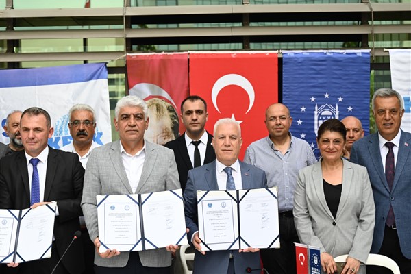 Bursa Büyükşehir Belediyesi ile Tüm Bel-Sen arasında imzalanan toplu iş