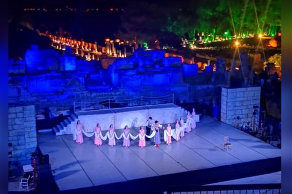 7. Uluslararası Efes Opera ve Bale Festivali’nde “Zorba” balesi sahnelendi