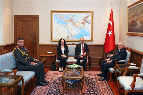 Türkiye Cumhuriyeti Milli Savunma Bakanı Yaşar Güler, Kuzey Kıbrıs Türk