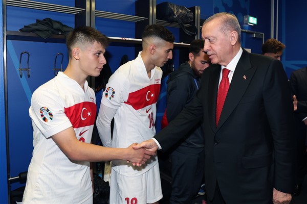 Türkiye Cumhuriyeti Cumhurbaşkanı Recep Tayyip Erdoğan, A Milli Futbol Takımı’nı