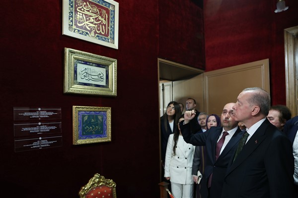 Cumhurbaşkanı Recep Tayyip Erdoğan, Beşiktaş'taki Yıldız Sarayı'nın açılış töreninin ardından