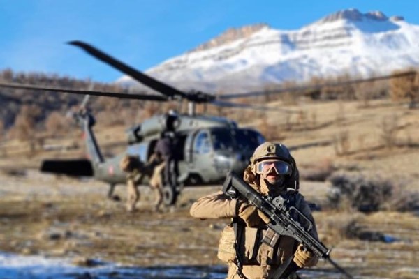 Irak’ın kuzeyindeki Pençe-Kilit Operasyonu bölgesinde tespit edilen 9 PKK’lı terörist