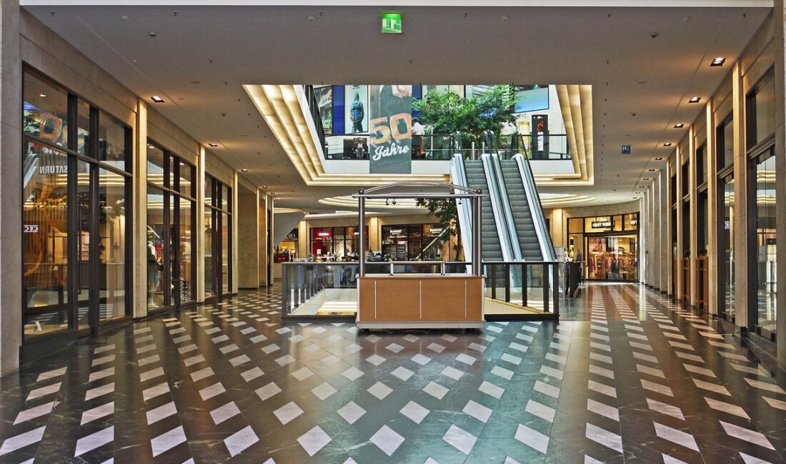 Pera Yatırım Holding A.Ş, Sümerpark AVM'deki mağazasını kiraya verdi.