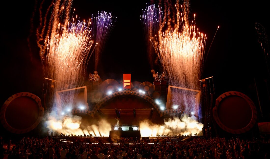 Türkiye’nin en büyük festivali İstanbul Festivali’nde coşku tam gaz devam