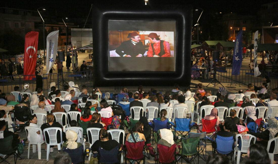 Küçükçekmece Belediyesi, Açık Hava Sinema Günleri etkinliği kapsamında Yeşilçam’ın klasiklerini