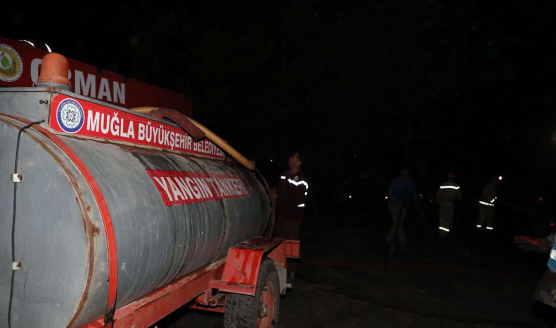 Muğla genelinde çıkan orman yangınlarında Muğla Büyükşehir Belediyesi tarafından yangına
