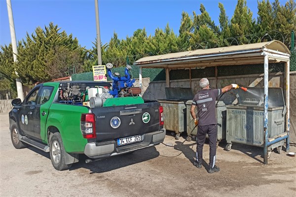 Bursa Büyükşehir Belediyesi, 17 ilçede çalışmalarını sürdürüyor