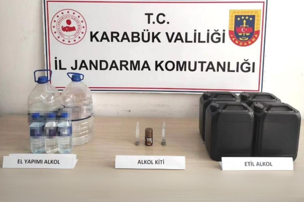 Karabük’te 6 litre el yapımı alkol ele geçirildi