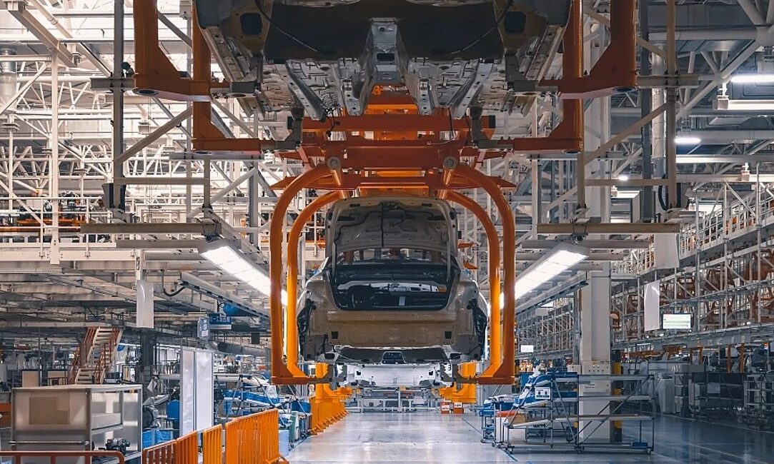 Yazar Chen Tingyao'nun yazısına göre çeşitli tarafların tepki göstermesine rağmen,