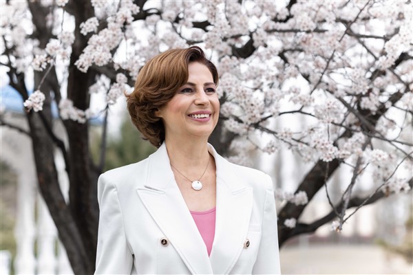 Eskişehir Büyükşehir Belediye Başkanı Ayşe Ünlüce, 4 Ekim Hayvanları Koruma