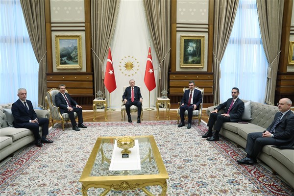 Cumhurbaşkanı Recep Tayyip Erdoğan, Kuzey Kıbrıs Türk Cumhuriyeti (KKTC) Başbakanı