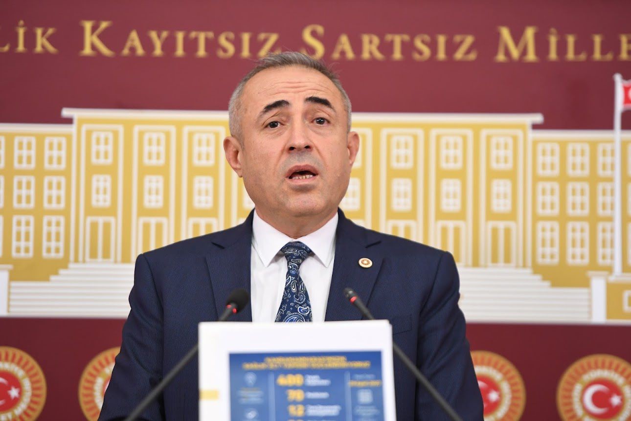 DEVA Partisi Kahramanmaraş Milletvekili Dr. İrfan Karatutlu, TBMM’de düzenlediği basın