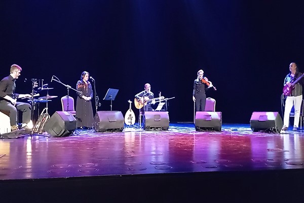 Enseble müzik grubu, Diyarbakır’da konser verdi