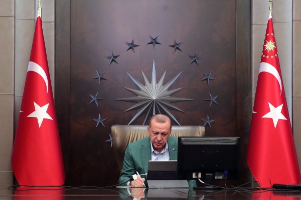 Erdoğan, Türkmenistan Milli Lideri ve Halk Maslahatı Başkanı Berdimuhammedov ile görüştü