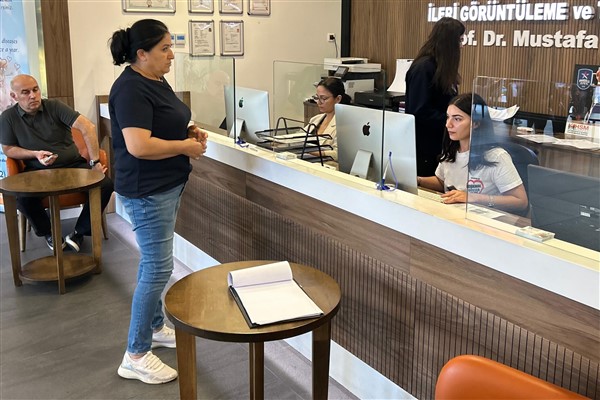 Esenyurt Belediyesi, kadınları bilinçlendirmek ve meme kanseriyle mücadeleyi güçlendirmek amacıyla