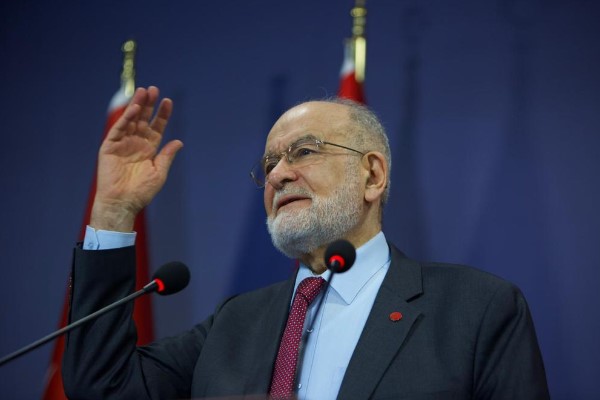 Saadet Partisi Genel Başkanı Temel Karamollaoğlu, İsrail'in Cibaliye Mülteci Kampı'na