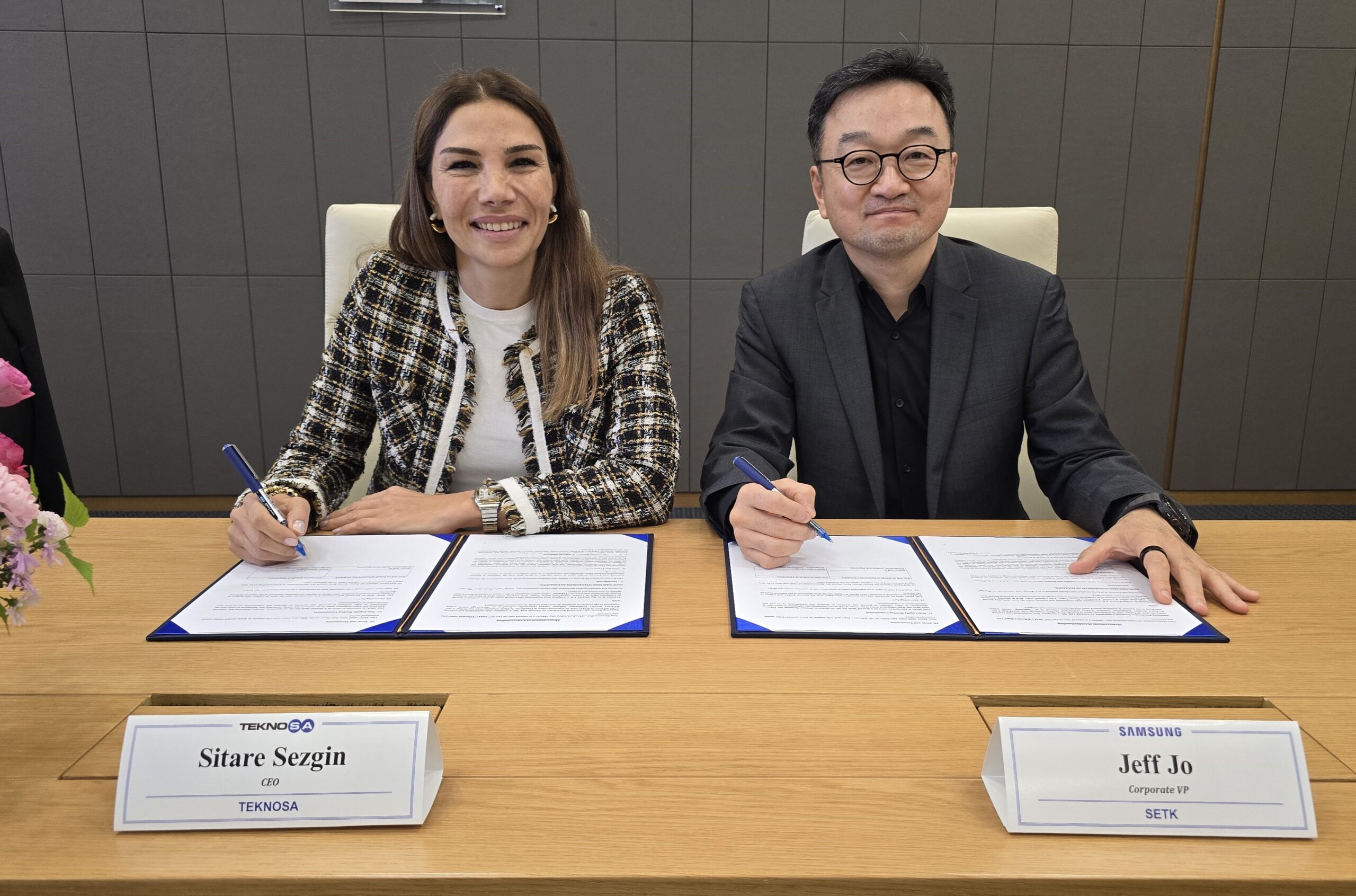 Deneyim odaklı perakende trendinin öncüsü Teknosa ile mobil yapay zekanın