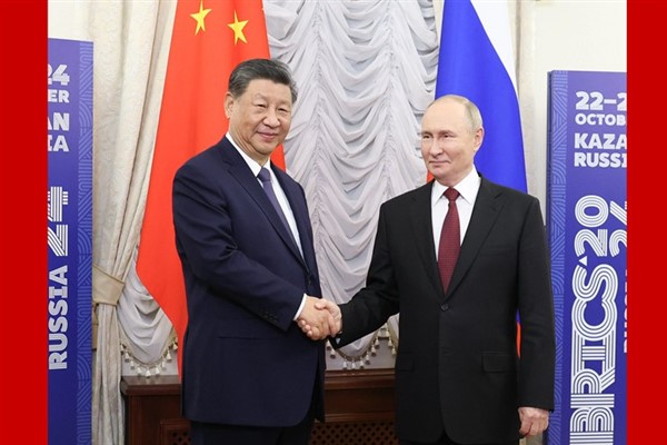 Çin Cumhurbaşkanı Xi Jinping, Rusya Devlet Başkanı Vladimir Putin ile