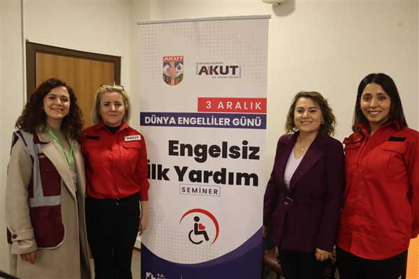 İzmit Belediyesi, 3 Aralık