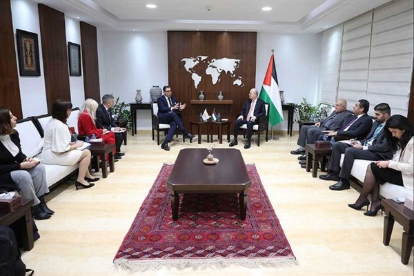 Ramallah, 23 Aralık (Hibya) - Filistin Başbakanı ve Dışişleri Bakanı