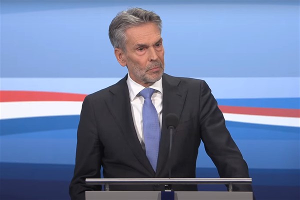 Amsterdam, 24 Aralık (Hibya) - Hollanda Başbakanı Dick Schoof, Noel