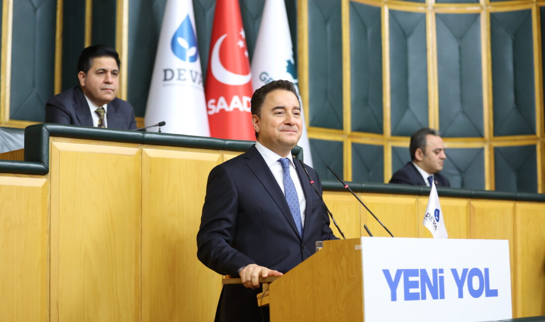 DEVA Partisi Genel Başkanı Ali Babacan, siyaseti iki kutuplu hale