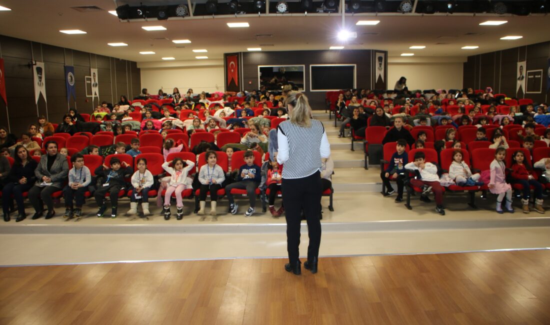 Kartal Belediyesi Kreş Müdürlüğü, öğrencilere kitapları sevdirmek ve okuma alışkanlığını